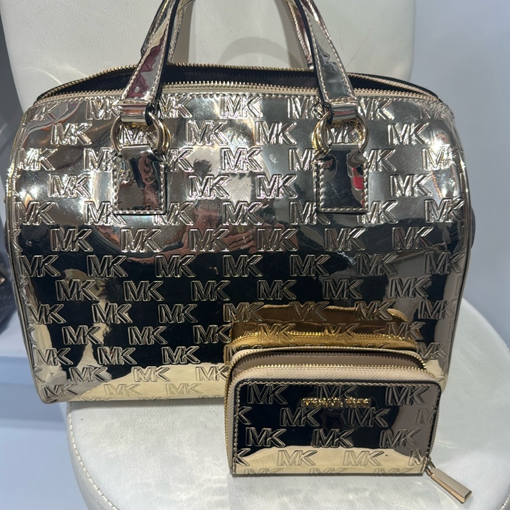 Michael Kors Shiny Gold Satchel and Wallet Set